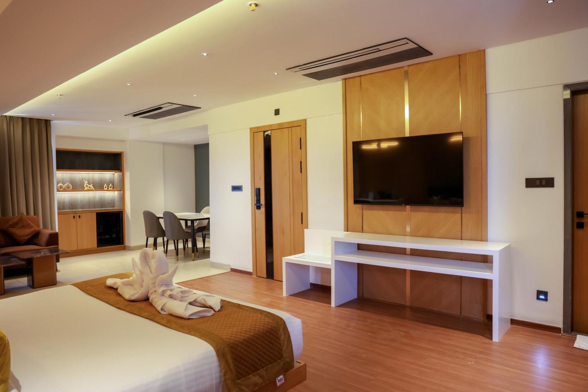 Raga - A Boutique Hotel Белґаум Екстер'єр фото