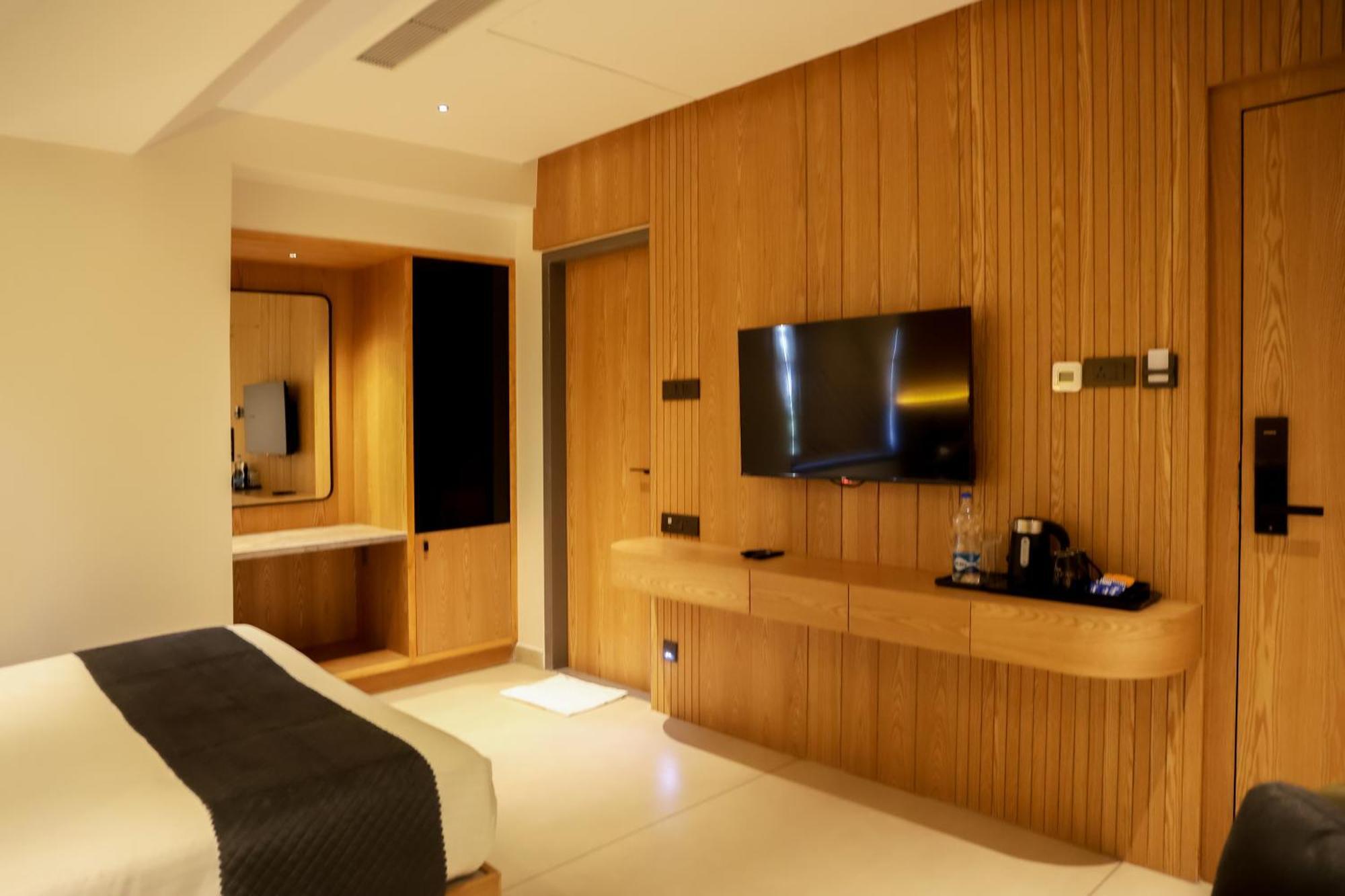 Raga - A Boutique Hotel Белґаум Екстер'єр фото